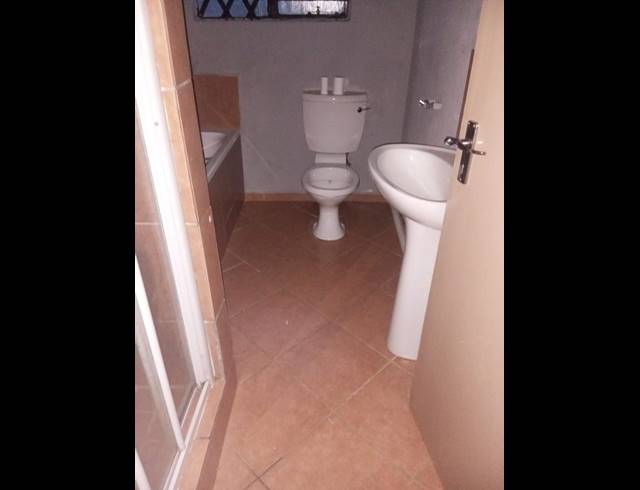 3 BEDROOM HOUSE FOR SALE IN THE ORCHARDS